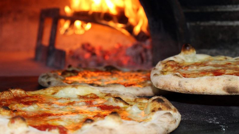 Cosa mangiare a Napoli: i migliori alimenti da consumare nella capitale partenopea