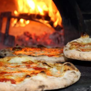 Cosa mangiare a Napoli: i migliori alimenti da consumare nella capitale partenopea